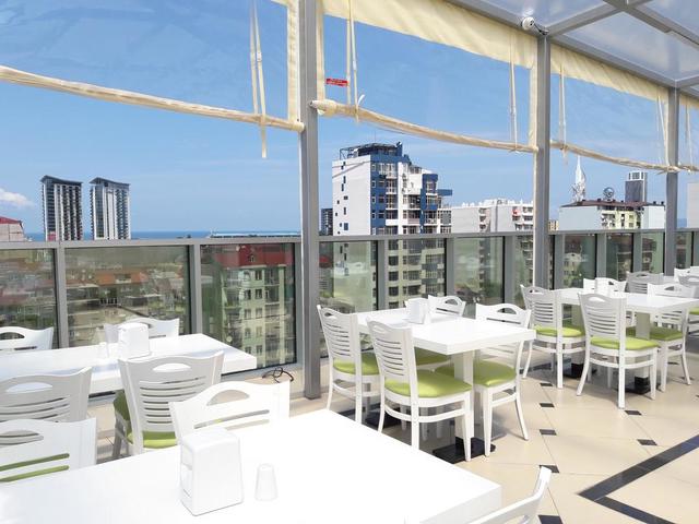 фотографии Green Glass изображение №40