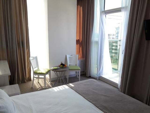 фото Green Glass изображение №14