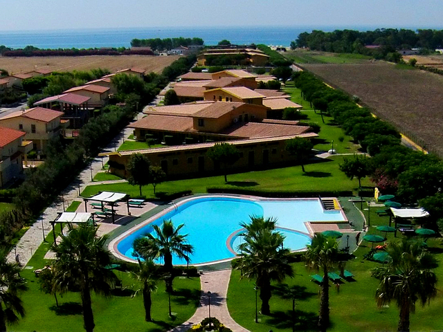 фото отеля Marina del Marchese Beach Resort изображение №1