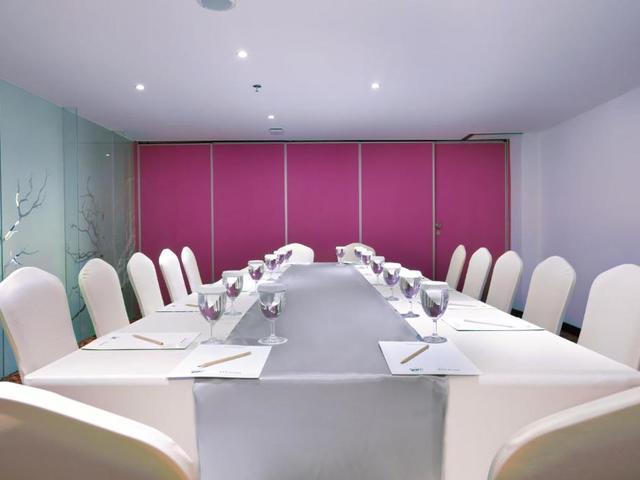 фото отеля Favehotel Kuta Kartika Plaza изображение №13