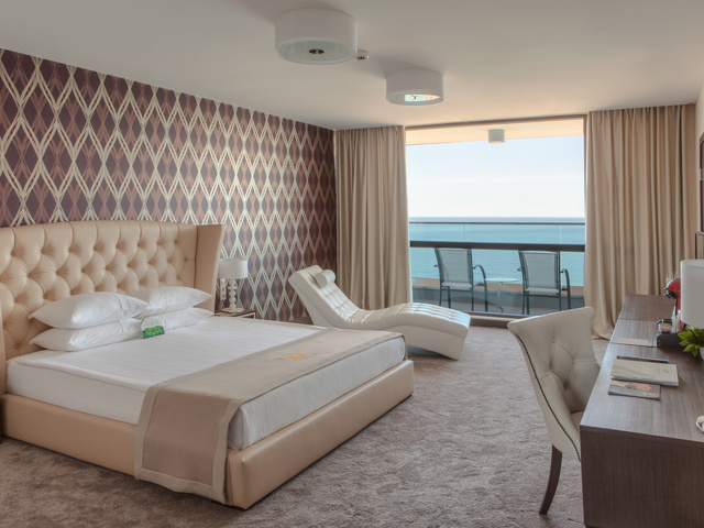 фото International Hotel Casino & Tower Suites изображение №2