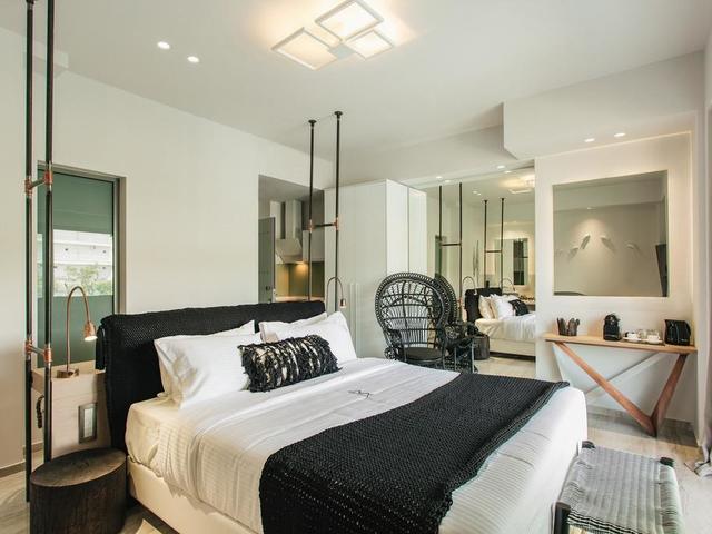 фото отеля Blue Carpet Luxury Suites изображение №29