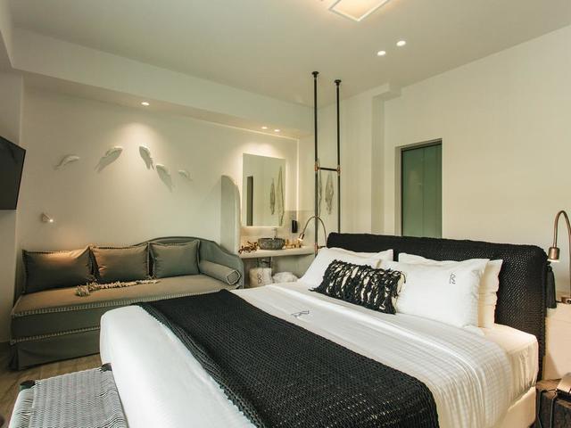 фотографии отеля Blue Carpet Luxury Suites изображение №27