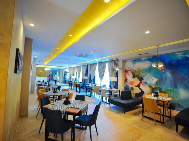 фото отеля Sandy Beach Resort изображение №17