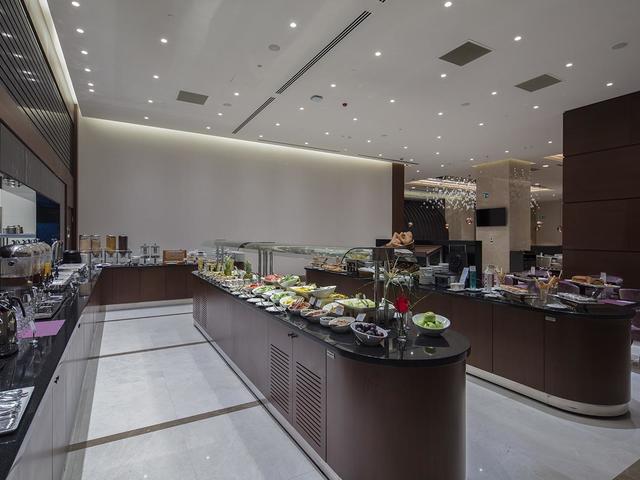 фотографии отеля Doubletree by Hilton Istanbul Umraniye (ex. Hilton Garden Inn Istanbul Umraniye) изображение №3