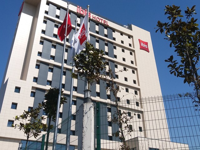 фото отеля Ibis Istanbul Tuzla изображение №1