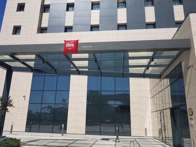 фото отеля Ibis Istanbul Tuzla изображение №17