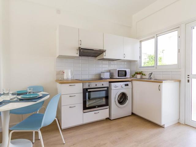 фото Larnaca Golden Beach изображение №10