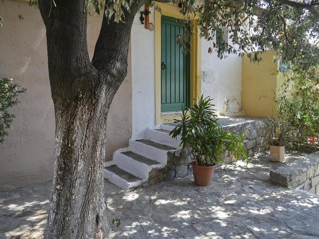 фотографии отеля Arolithos Traditional Cretan Village изображение №15