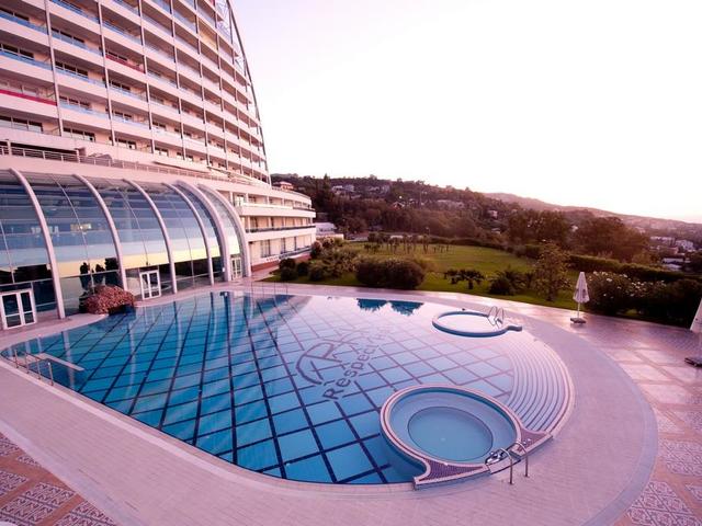 фотографии отеля Respect Hall Resort & SPA изображение №15