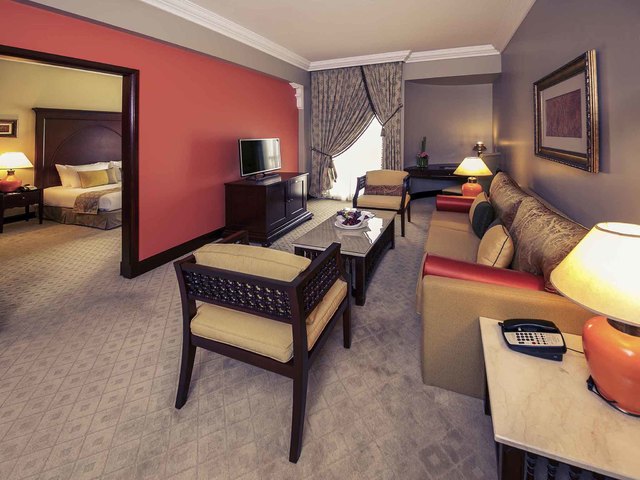 фото отеля Mercure Grand Hotel Seef All Suites изображение №57