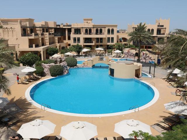 фото отеля Novotel Bahrain Al Dana Resort изображение №9