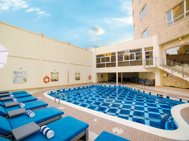 Al Safir Hotel & Tower