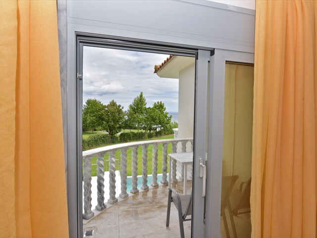 фотографии отеля Villa On The Beach изображение №31