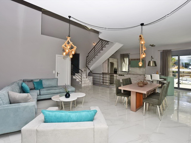 фото Villa On The Beach изображение №10