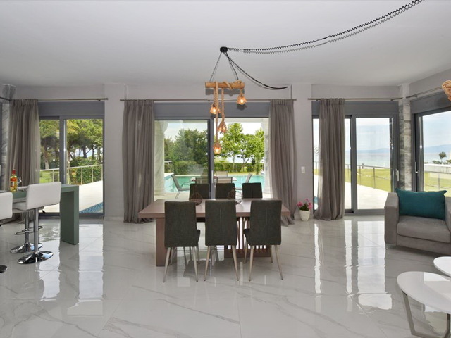 фотографии Villa On The Beach изображение №8