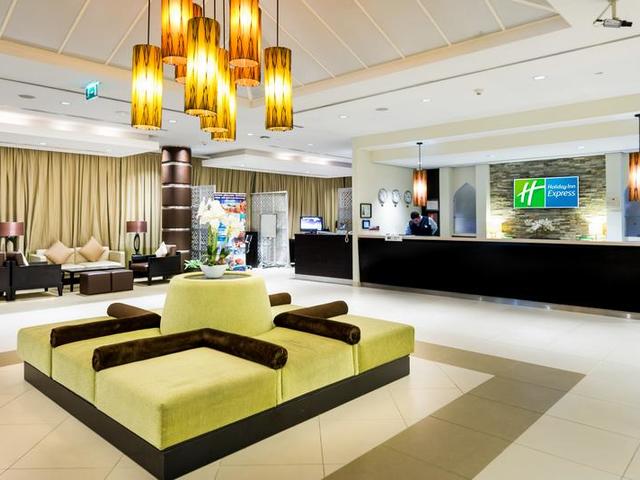 фото отеля Holiday Inn Express Dubai - Internet City (ex. Express By Holiday Inn Dubai-Internet City) изображение №21