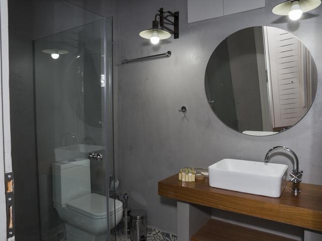 фото отеля Elia Daliani Suites изображение №9