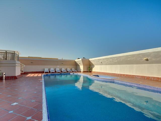 Al Manar Grand Hotel Apartment (ех. Belvedere Court Hotel Apartments)