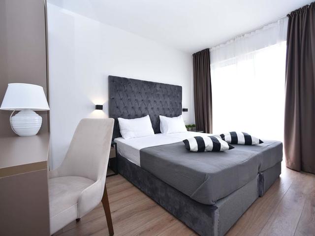 фото отеля Apartments 110 (Ex. Guest House Adrovic) изображение №17