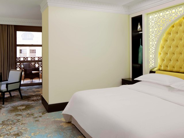 фото Sheraton Sharjah Beach Resort & Spa изображение №22