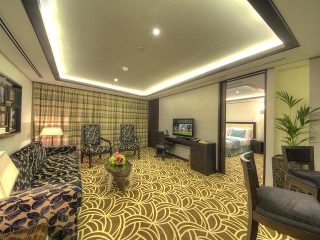 фотографии Raintree Hotel Rolla изображение №4