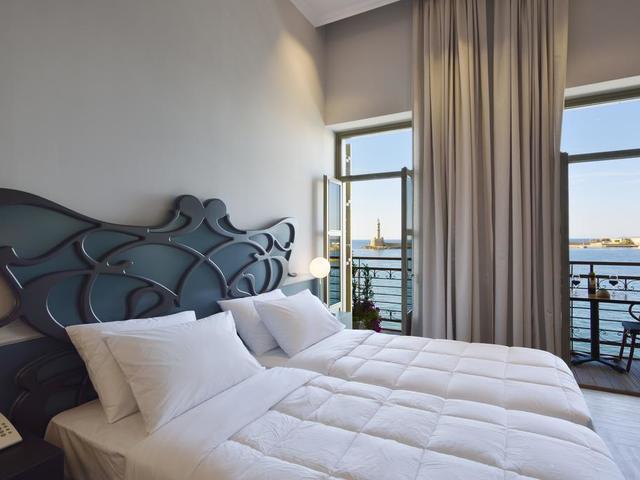 фото Elia Palatino изображение №2