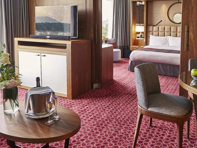 фото Grand Hotel Kempinski Geneva (ех. Le Palace Hilton Geneva) изображение №86