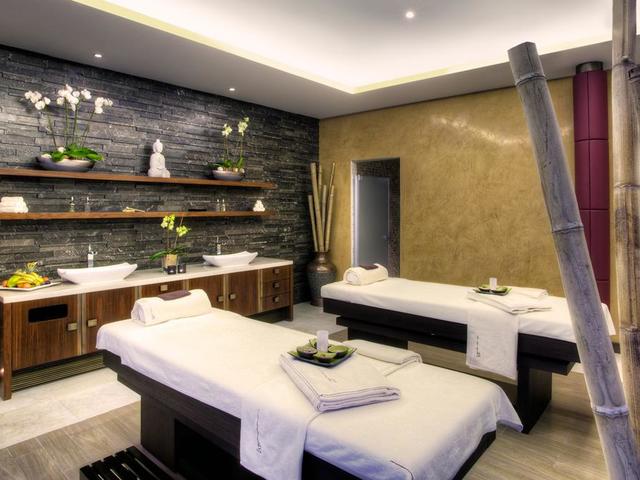 фотографии отеля Grand Hotel Kempinski Geneva (ех. Le Palace Hilton Geneva) изображение №59