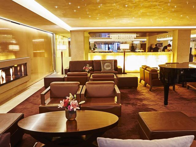 фото отеля Grand Hotel Kempinski Geneva (ех. Le Palace Hilton Geneva) изображение №57
