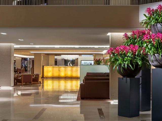 фотографии Grand Hotel Kempinski Geneva (ех. Le Palace Hilton Geneva) изображение №44