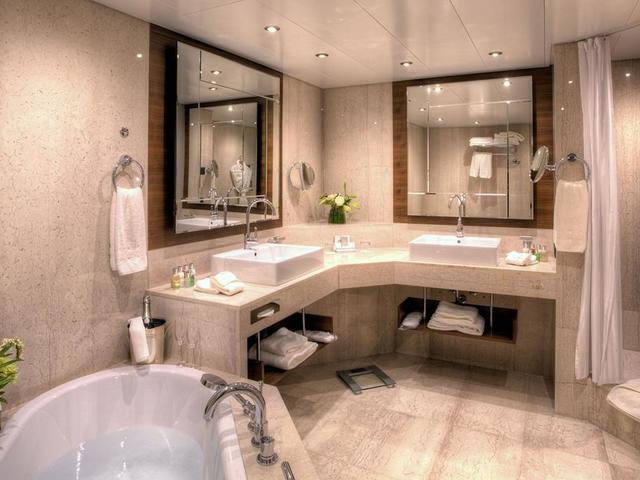 фото Grand Hotel Kempinski Geneva (ех. Le Palace Hilton Geneva) изображение №38