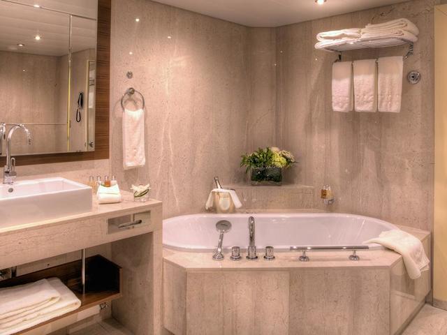 фотографии отеля Grand Hotel Kempinski Geneva (ех. Le Palace Hilton Geneva) изображение №35