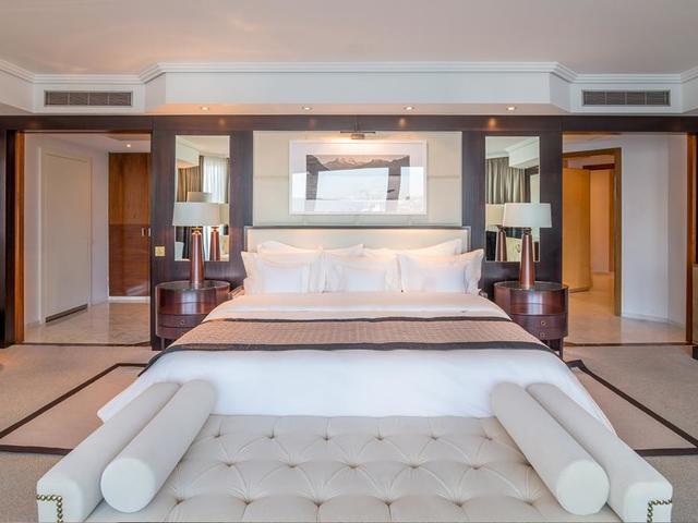 фото Grand Hotel Kempinski Geneva (ех. Le Palace Hilton Geneva) изображение №22