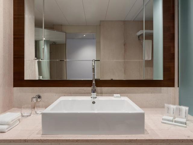 фотографии отеля Grand Hotel Kempinski Geneva (ех. Le Palace Hilton Geneva) изображение №7