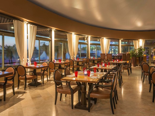 фото отеля Sheraton Abu Dhabi Hotel & Resort изображение №41