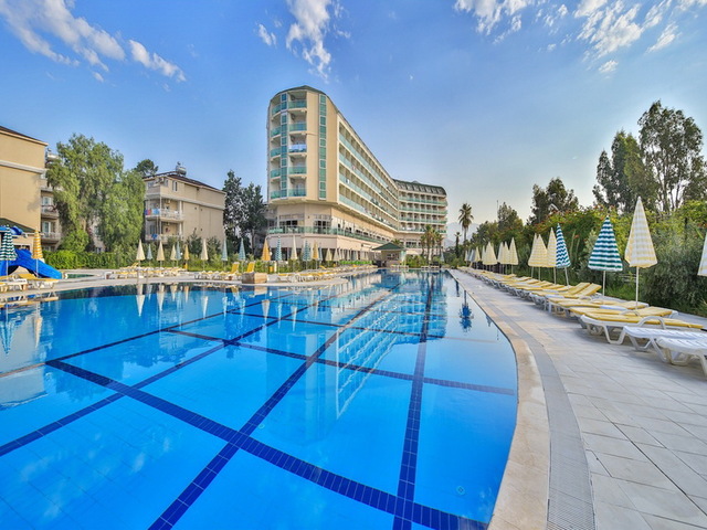 фото отеля Hedef Beach Resort & Spa изображение №1