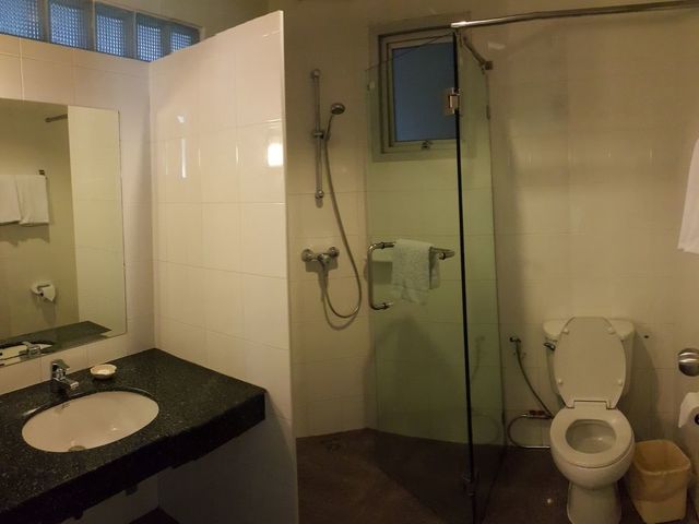 фотографии The Leela Resort & Spa Pattaya (ex. Leelawadee Lagoon Resort) изображение №24