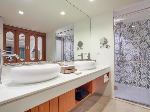 фото Zenmaya Oceanfront Phuket (ex. U Zenmaya Phuket) изображение №14