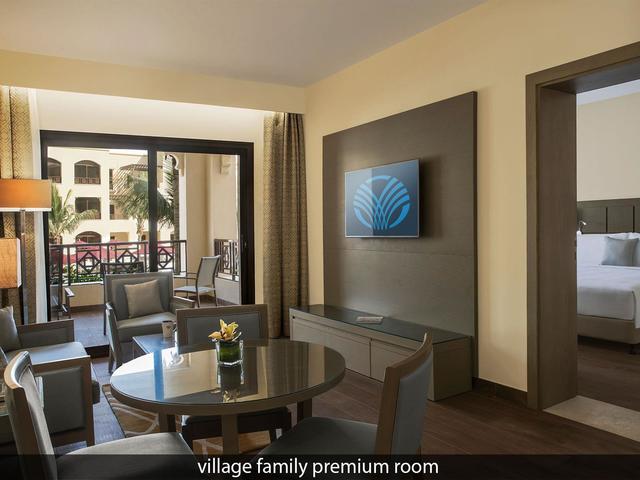 фото The Village at The Cove Rotana изображение №2