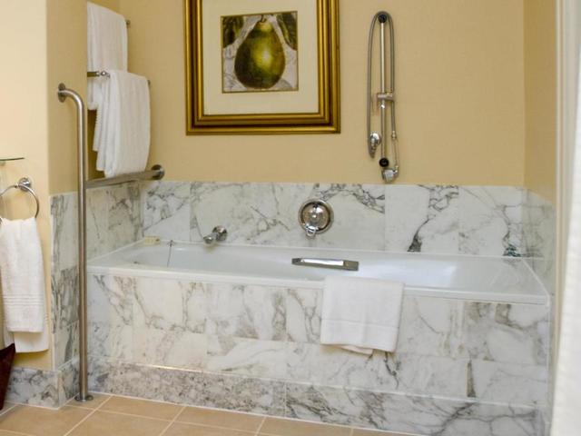 фотографии отеля The Table Bay изображение №7