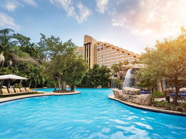 фото отеля Sun International Cascades Sun City изображение №1