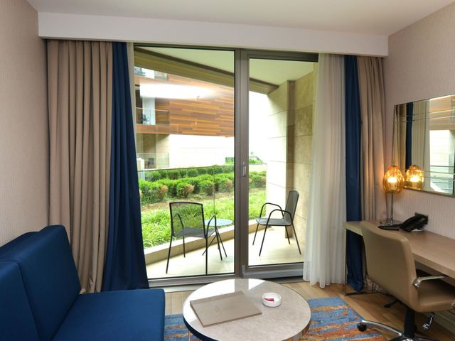 фотографии отеля Crowne Plaza Istanbul - Florya изображение №51