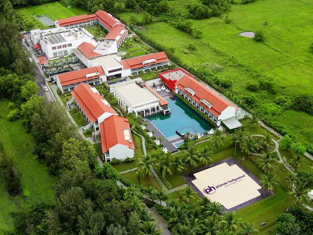 http://Planet%20Hollywood%20Beach%20Resort