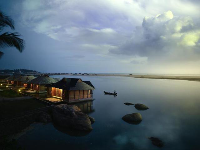 фото Poovar Island Resort изображение №46