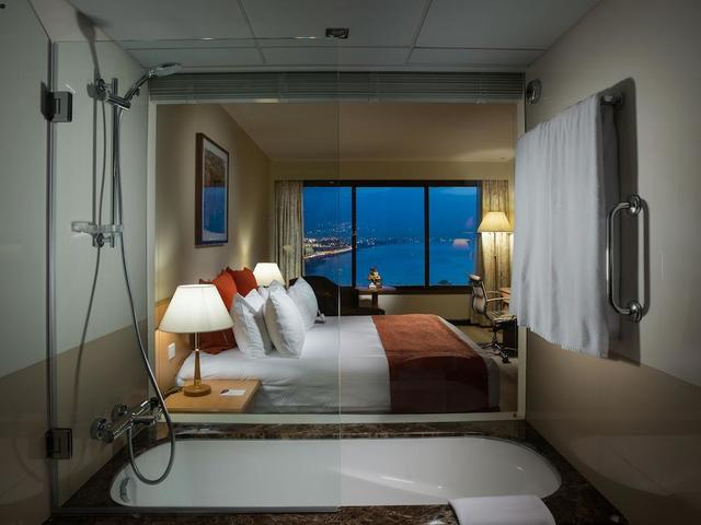 фото Crowne Plaza Muscat By IHG изображение №70