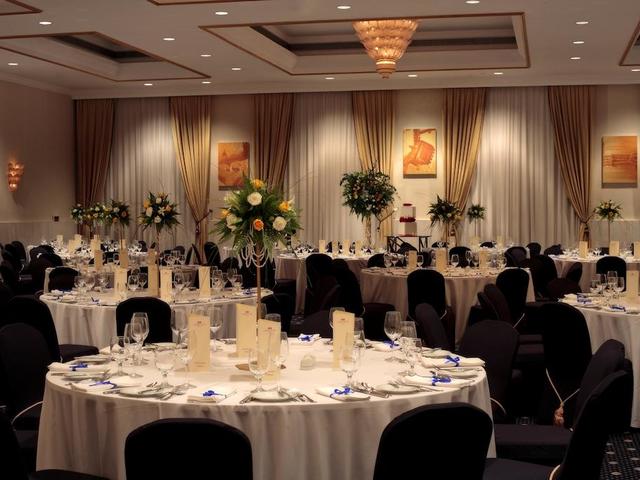 фотографии отеля Crowne Plaza Muscat By IHG изображение №67