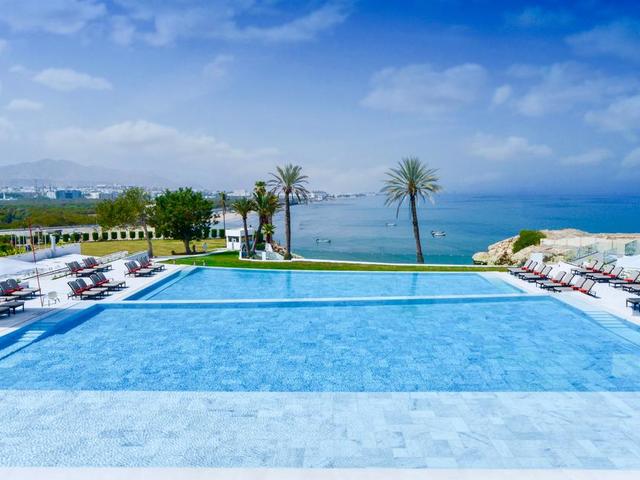 фотографии отеля Crowne Plaza Muscat By IHG изображение №59