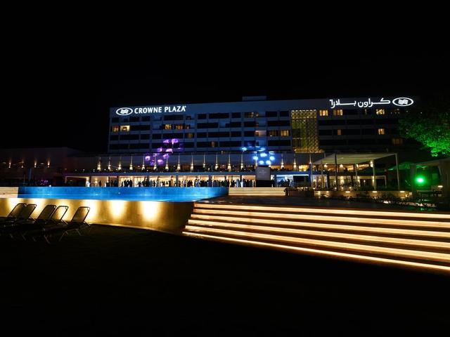 фотографии отеля Crowne Plaza Muscat By IHG изображение №47