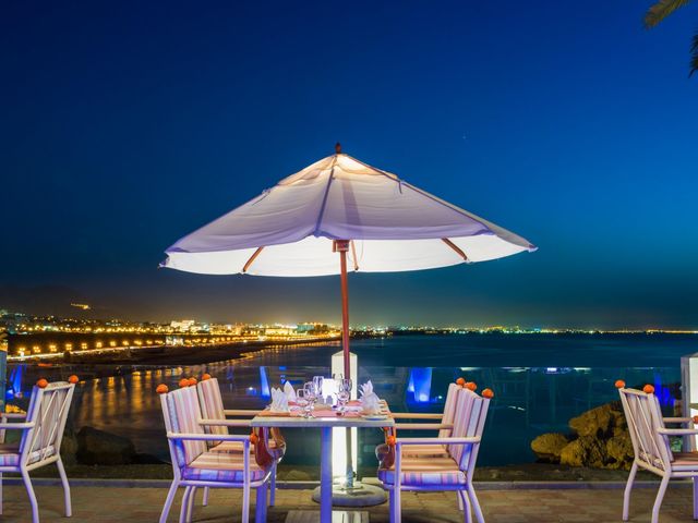 фото отеля Crowne Plaza Muscat By IHG изображение №29